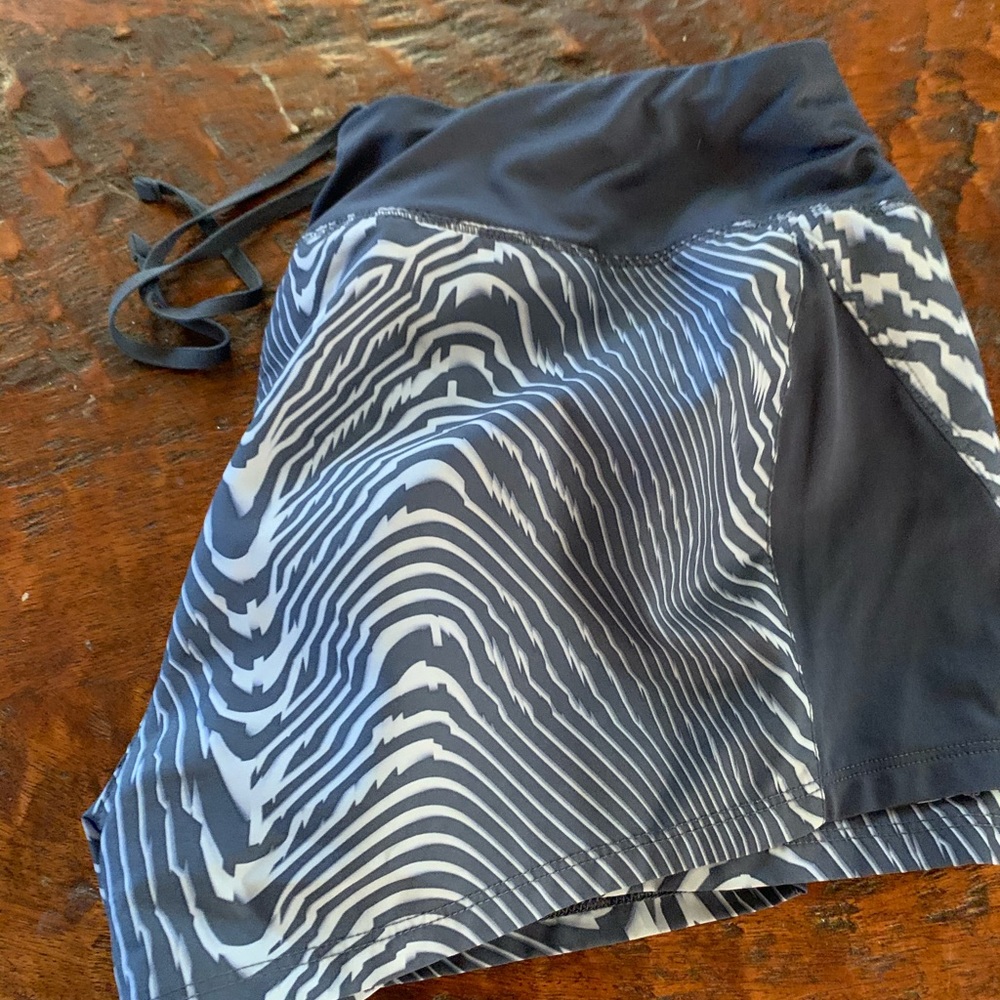 Nike Crew running shorts. Size L
